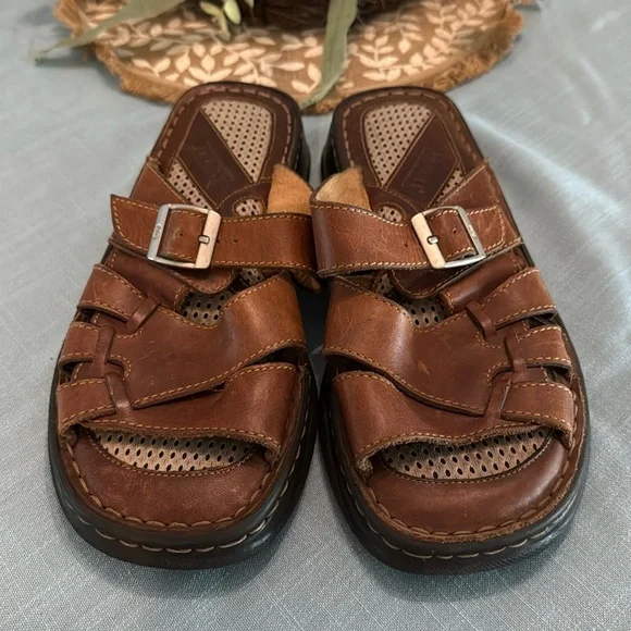 Born Brown Comfort Sandals with Leather Straps Trinidad Sport | Born Shoes main image 4
